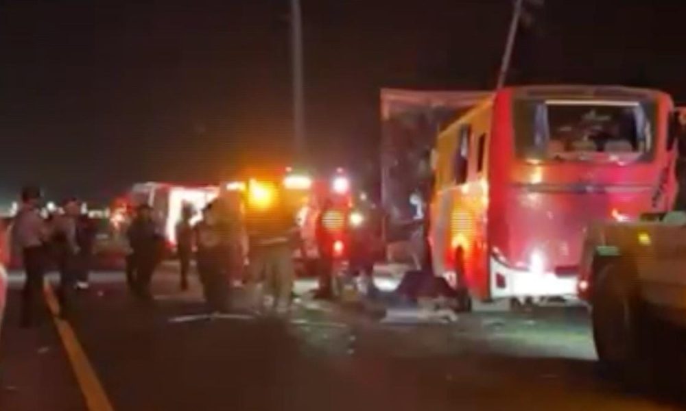 Un Muerto y 20 heridos Dejó un Choque Entre un Camión y la Caja de un ...